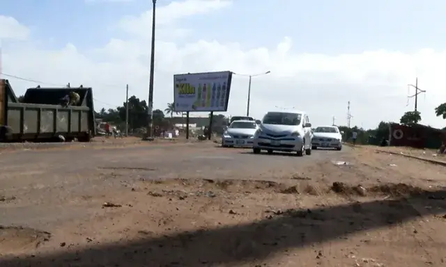 Degradação das estradas na Matola preocupa utentes