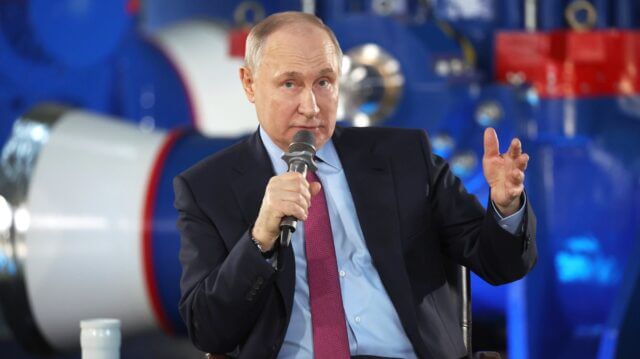 Putin promete apresentar visão para o futuro na Ucrânia e na Rússia em discurso do Estado da Nação