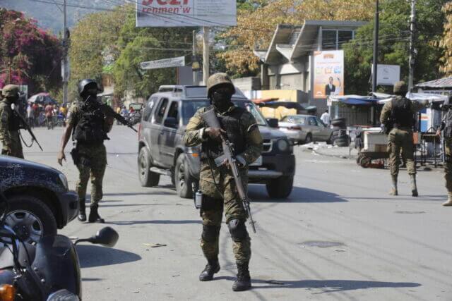 Ataque a palácio nacional deixa 5 polícias feridos no Haiti