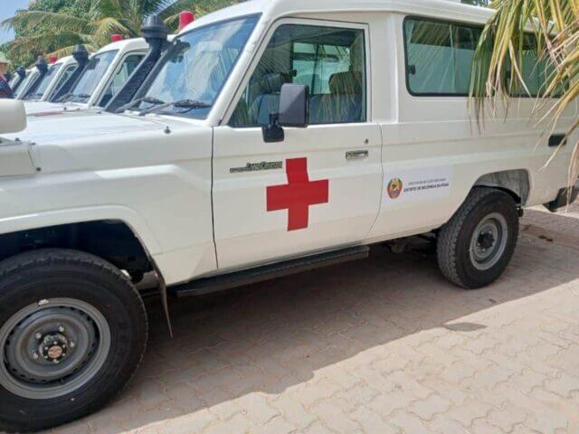 Terroristas saqueiam Quissanga, roubam ambulâncias e deixam rasto de destruição