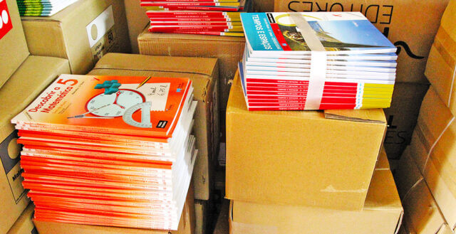 Livro de distribuição gratuita em escolas privadas