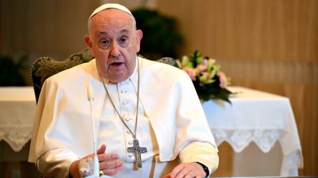 Papa Francisco aceita renúncia de Bispo colombiano envolvido em polémica de abusos sexuais