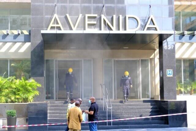 Incêndio deflagra em armazém do Hotel Avenida em Maputo