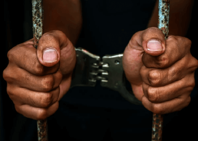 Mulher detida em Tete acusada de homicídio do namorado