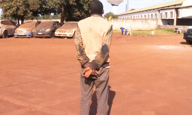 Jovem indiciado de matar a própria mãe em Chimoio confessa crime