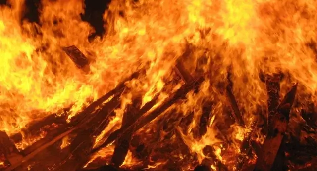 Tete- Incêndio em Matundo causa morte de três pessoas carbonizadas