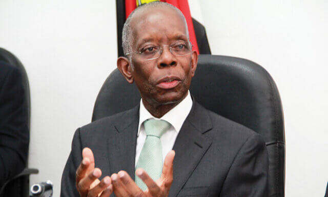 Primeiro-ministro apela à retoma das actividades laborais em Moçambique