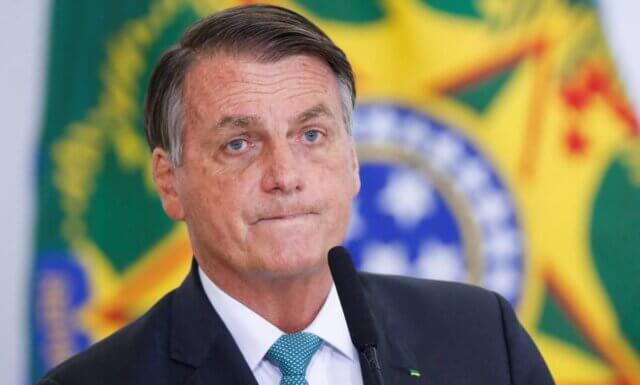 Jair Bolsonaro nega tentativa de golpe de Estado
