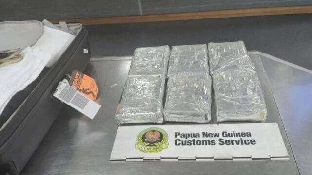 Estudantes portuguesas detidas na Papua-Nova Guiné com 15 quilos de cocaína