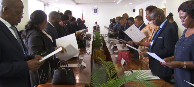 Tomada de posse de 34 deputados da RENAMO e do MDM