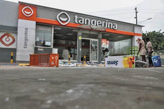 Vandalização e pilhagem deixam mais de 3 mil trabalhadores no desemprego