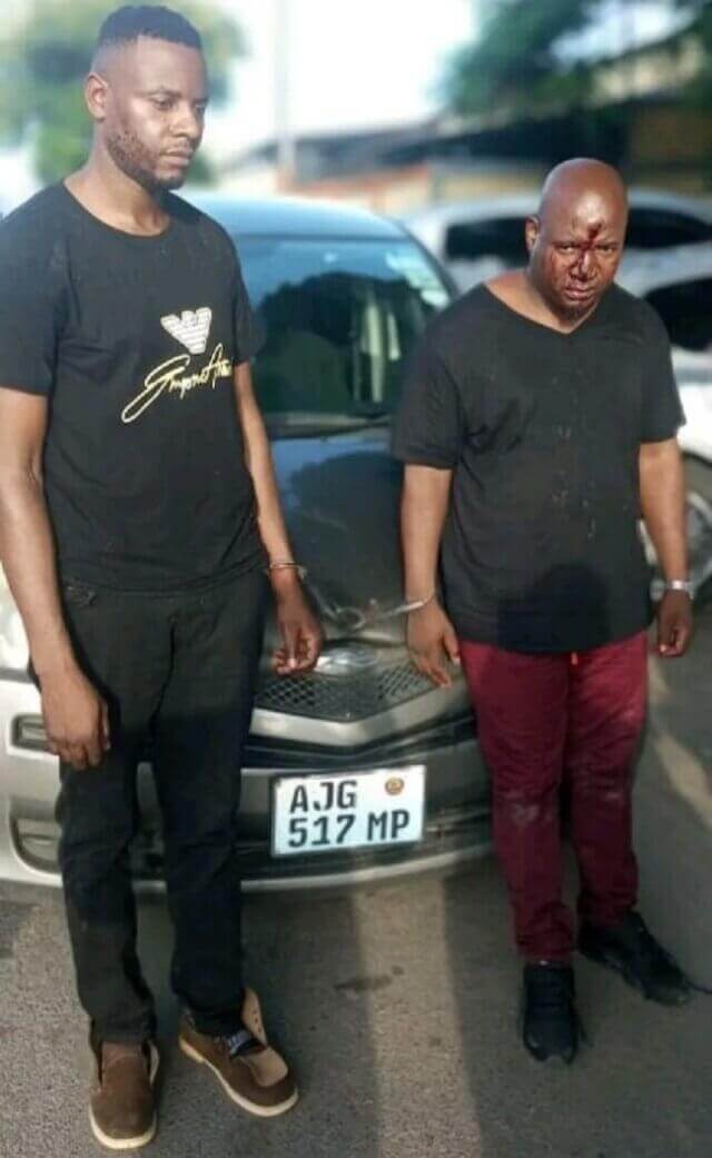 Detidos dois indivíduos por furto de viaturas no Baía Mall em Maputo