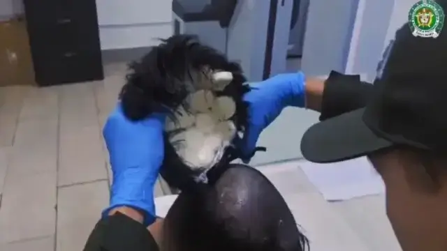 Narcotraficante detido em Cartagena com cocaína oculta na peruca