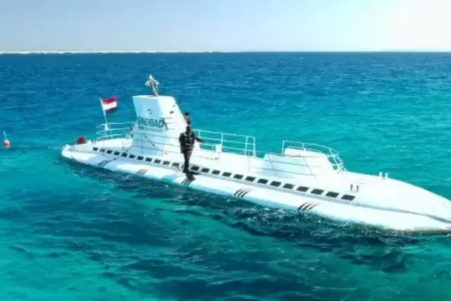 Submersível turístico afunda-se no Egito e faz seis mortos e vários feridos