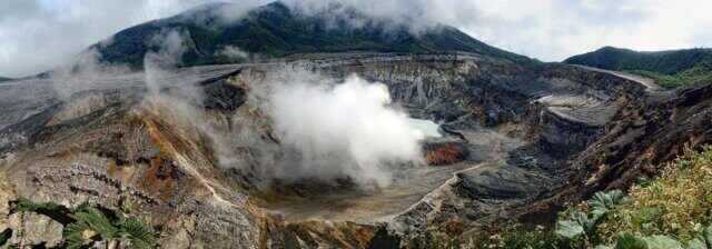 Erupção explosiva do vulcão Poás na Costa Rica levanta preocupações