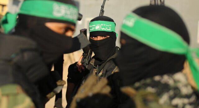 Hamas acusa Israel de pirataria após ataque a navio com ajuda para Gaza
