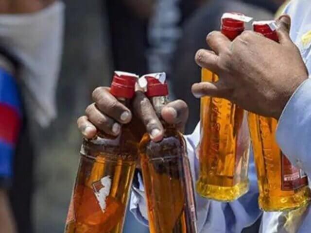 Bebidas adulteradas provocam 14 mortos e vários feridos graves no norte da Índia