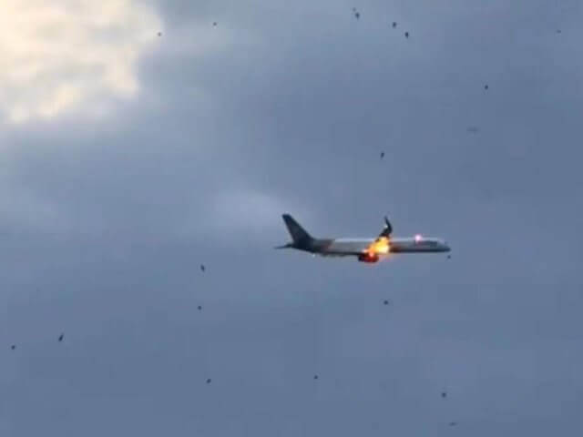 Boeing com 273 passageiros faz aterragem de emergência em Itália após incêndio no motor