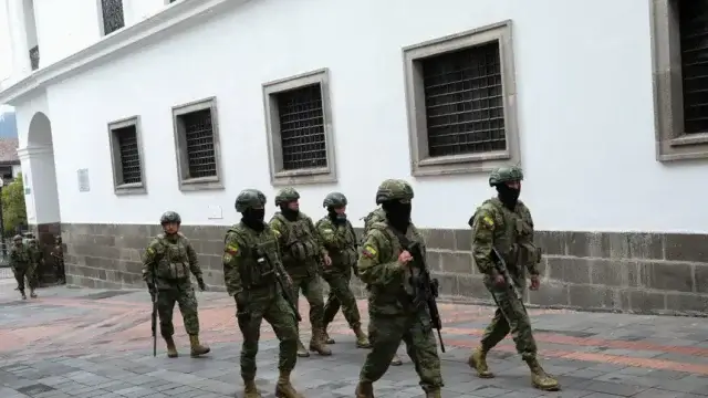 Seis mortos e 17 feridos em ataque durante jogo de futebol no Equador