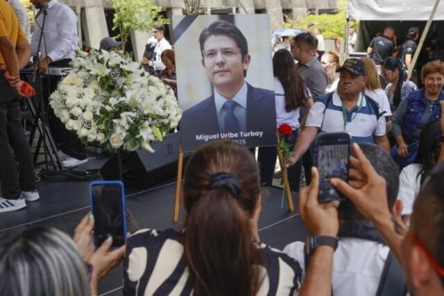 Cúmplice do assassinato do candidato Miguel Uribe condenado a 21 anos na Colômbia