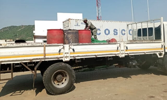 Detido com 2400 litros de gasolina e tentativa de suborno