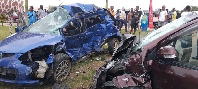 Tragédia na estrada: duas mortes e 11 feridos em acidente