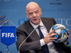 Relatório acusa FIFA de priorizar lucros em detrimento dos direitos humanos no Mundial 2026