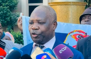 RENAMO expulsa António Muchanga em votação controversa