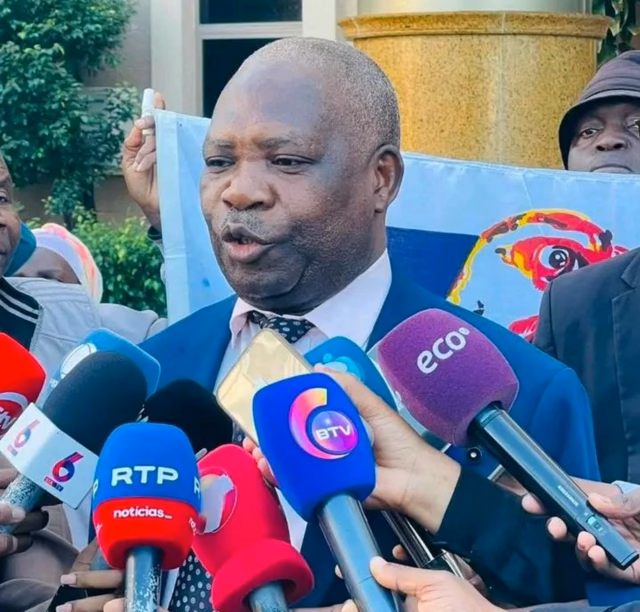 RENAMO expulsa António Muchanga em votação controversa