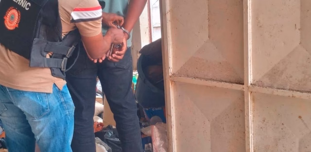 Maputo- SERNIC desmantela alegada fábrica de droga e detém homem em Magoanine 'B'