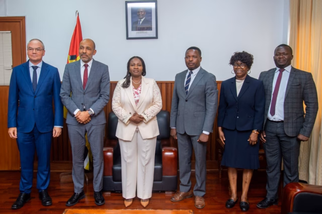 Moçambique e Suíça buscam fortalecer laços de cooperação