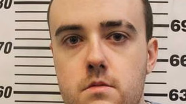 Fugitivo de prisão perpétua no Tennessee rouba caminhonete após escapar